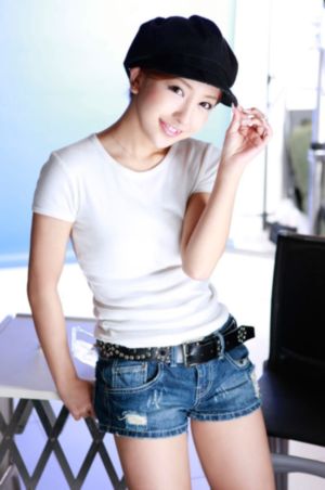 少妇一区av_蓝光电影在线观看
