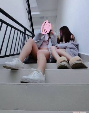 男人舔女人下面视频_BD全集免费观看