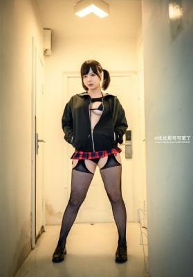欧美女人与野兽_HD全集在线观看